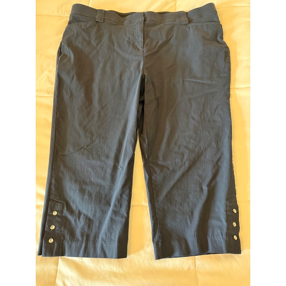 89th & Madison 1978 Navy Blue Cropped Capri Pants Button Detail Plus Size 20